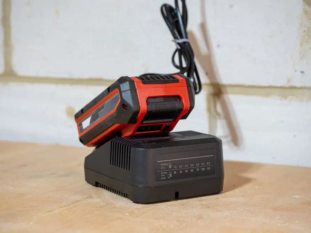 29.2v lithium battery charger