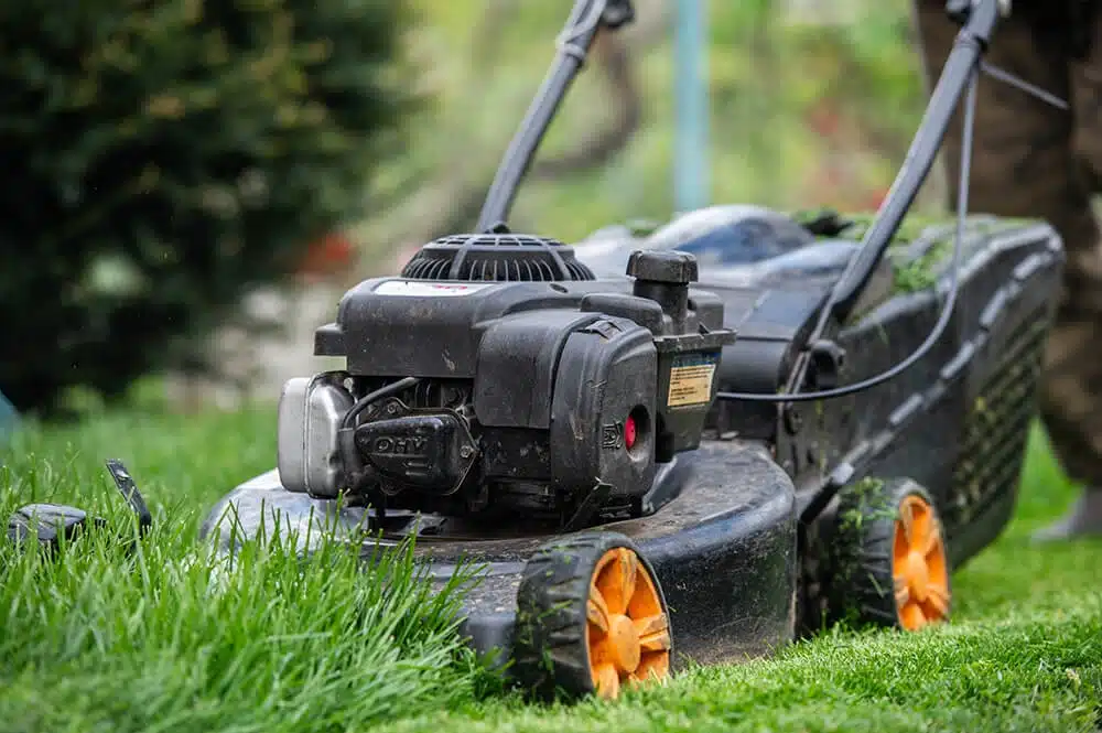 riding lawn mower batteries