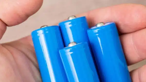 how long can a 3.7v lithium ion cell last