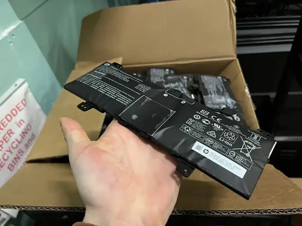 punctured lithium battery safe disposal
