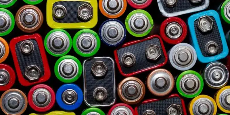 what happens to lithium batteries when they die