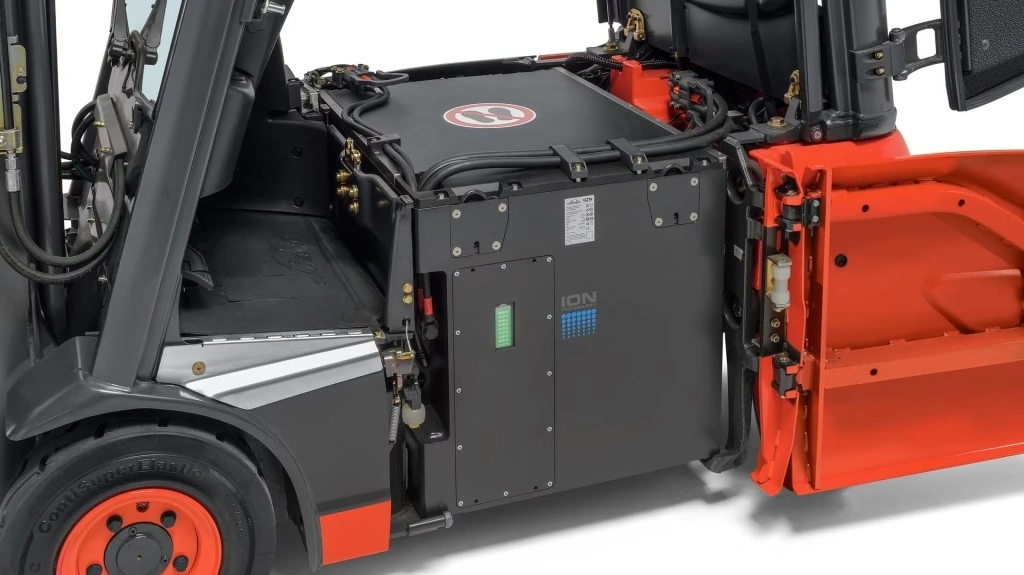 Lithium forklift battery